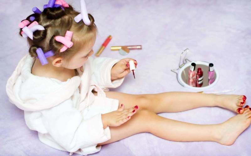 Make-up pro děti: Legrace, nebo nebezpečí?