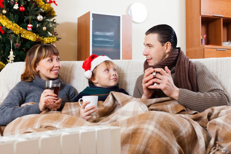 Vánoční pohoda u pohádek s těmi, které máte nejraději. Zdroj: Iakov Filimonov / Shutterstock, Inc.