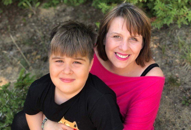 Jitka Reineltová se synem, který má také svalovou dystrofii Duchenne. Zdroj: archiv Jitky Reineltové