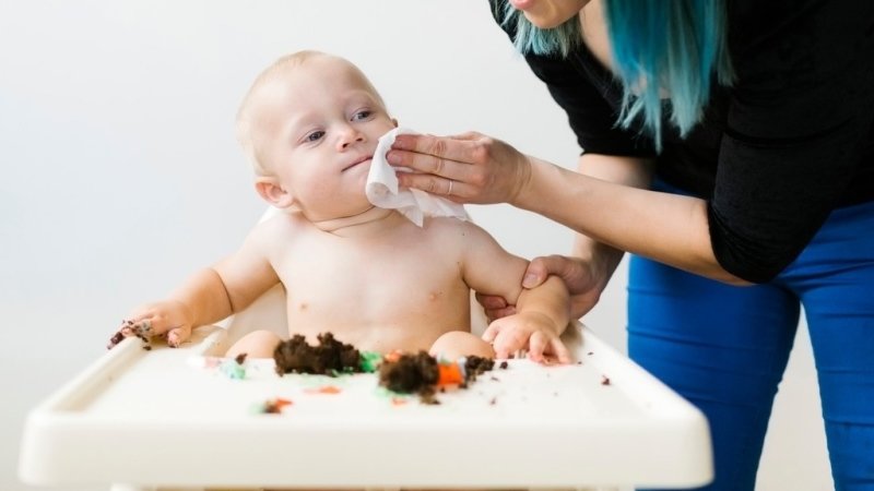 Testujeme s Pampers: Vyzkoušejte čisticí ubrousky s kokosovým olejem!