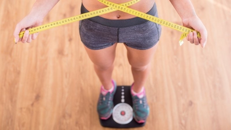 Cvičte z pohodlí domova s fitness profesionály. Zdroj: Fitshaker