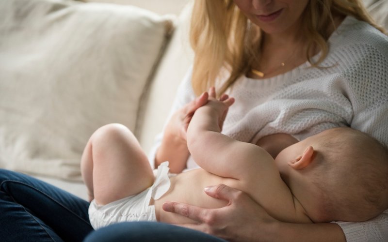 Světový týden kojení: Naprostá většina českých žen plánuje kojit své dítě